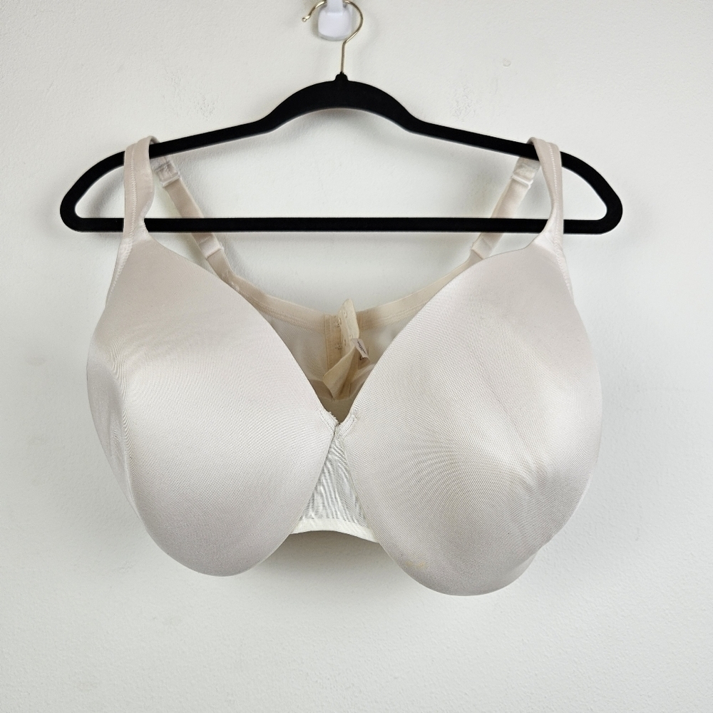 Cacique Full Coverage Ivory bra Size 42DDD